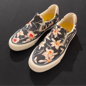 SeaVees Hawthorne Slip Ons Magnum Poplin Twill Floral Pattern